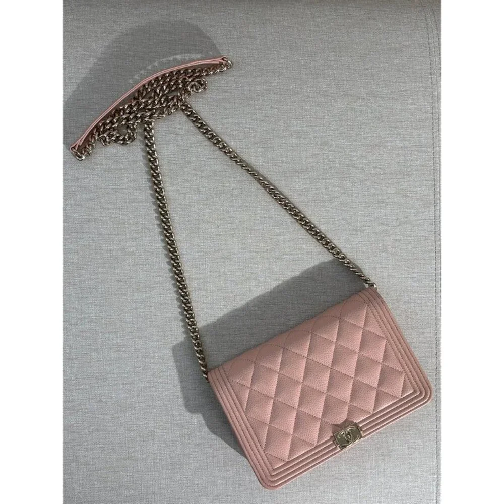 CHANEL Light Pink Caviar Boy WOC GHW